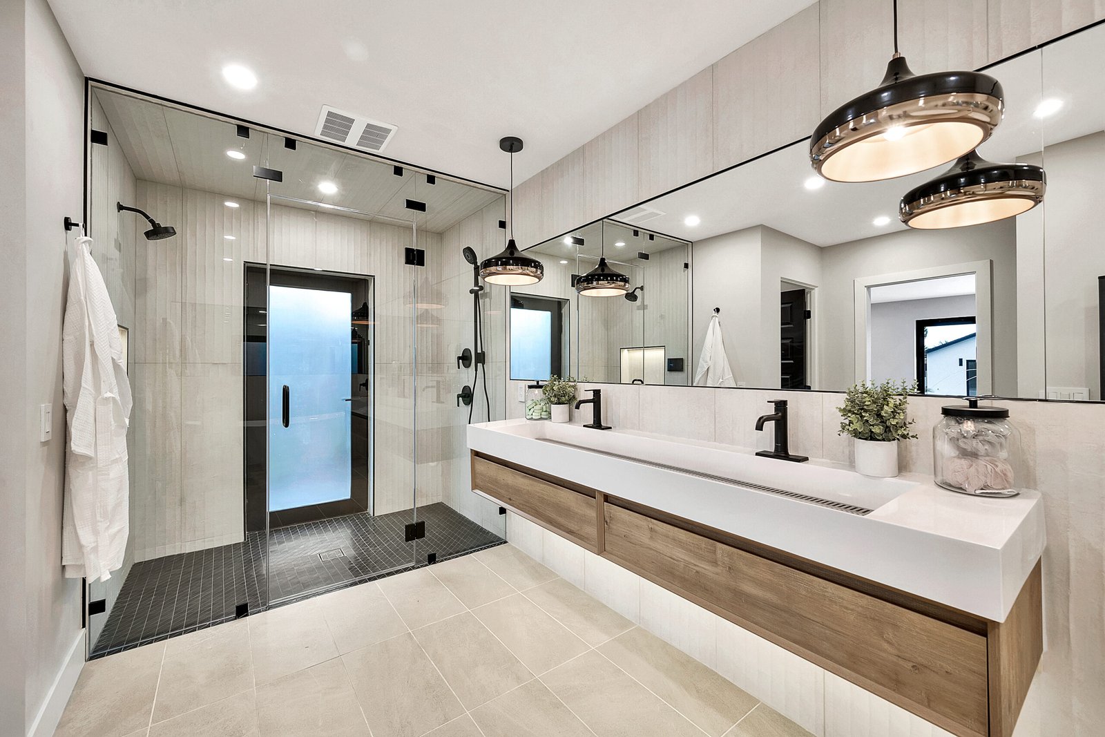 Home real estate photography and videography